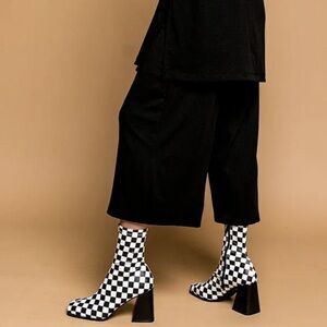 GUC Dressed In Lala Black Wide-Leg Pants Size S